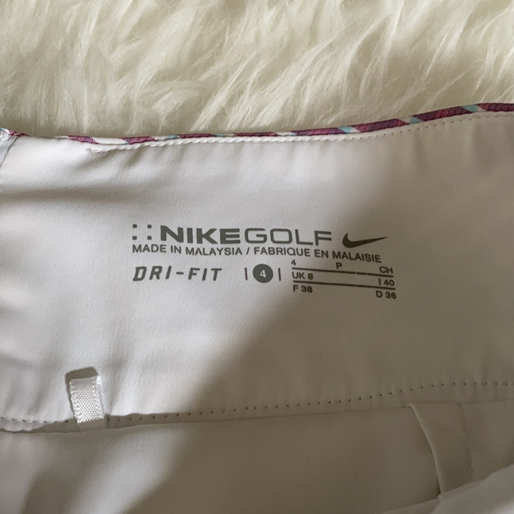 Nike Gold Skort - Picture 3 of 6
